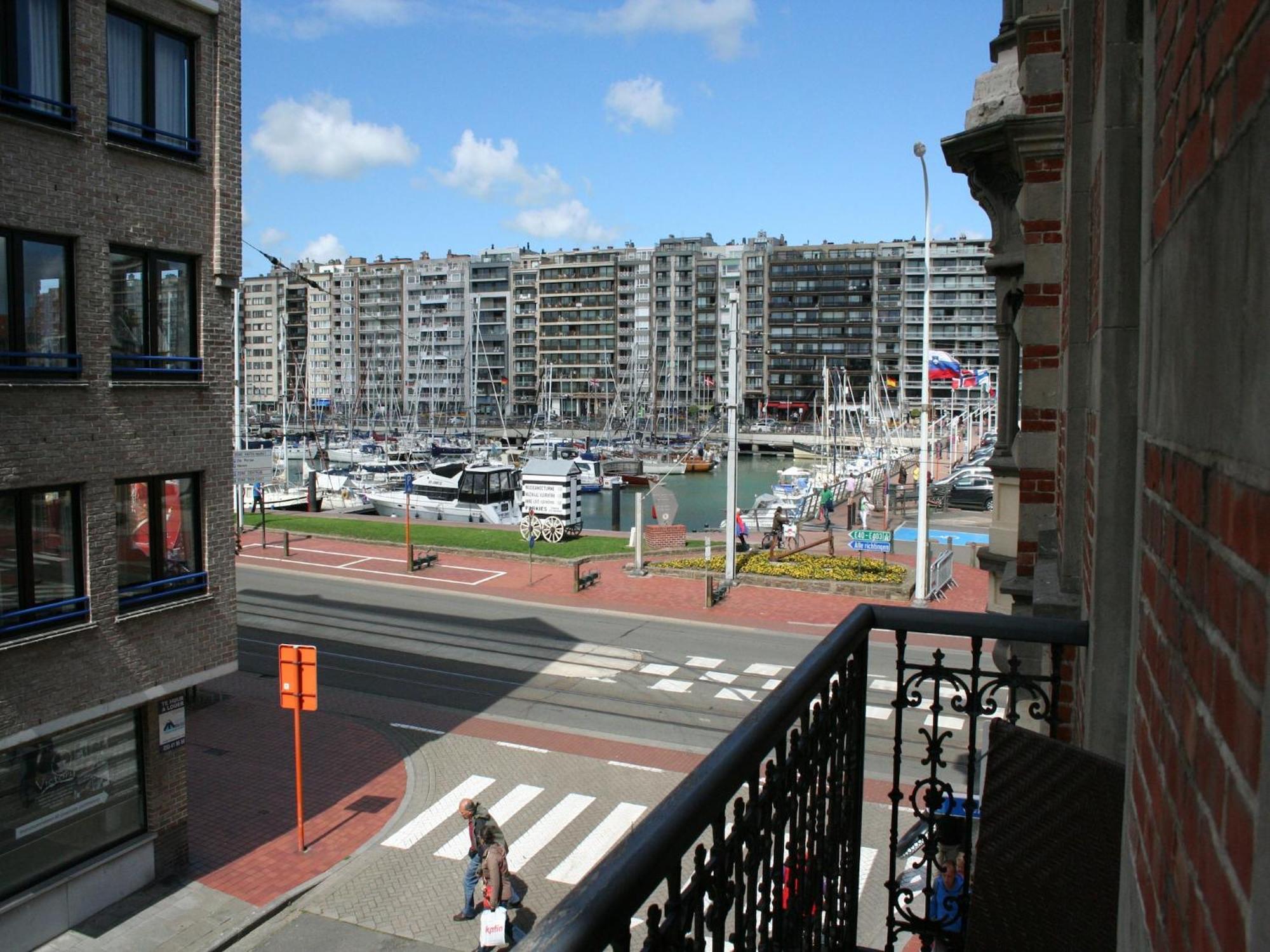 Magnific In Near Beach, Cleaning Included Blankenberge